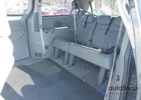 2005 Dodge Grand Caravan Sxt из США, поврежденный, VIN 2D4GP44L95R574103